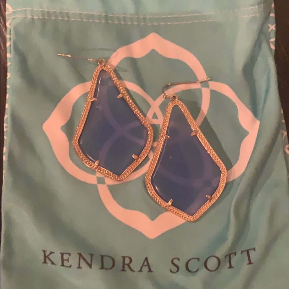 Large royal blue Kendra Scott